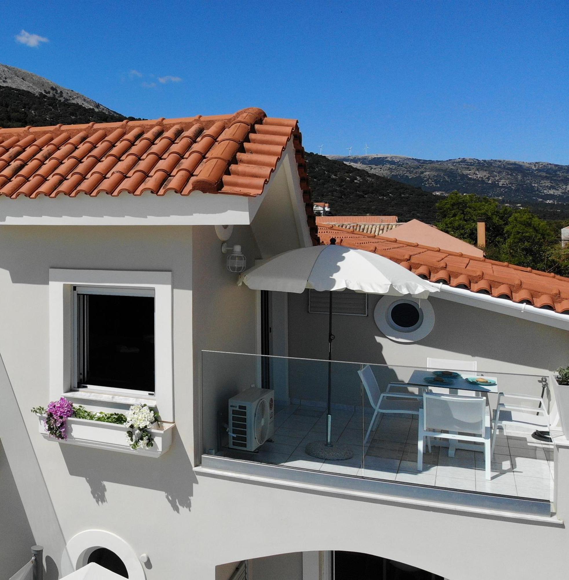 Sunrise Bay Apts Agia Efimia Bilik gambar