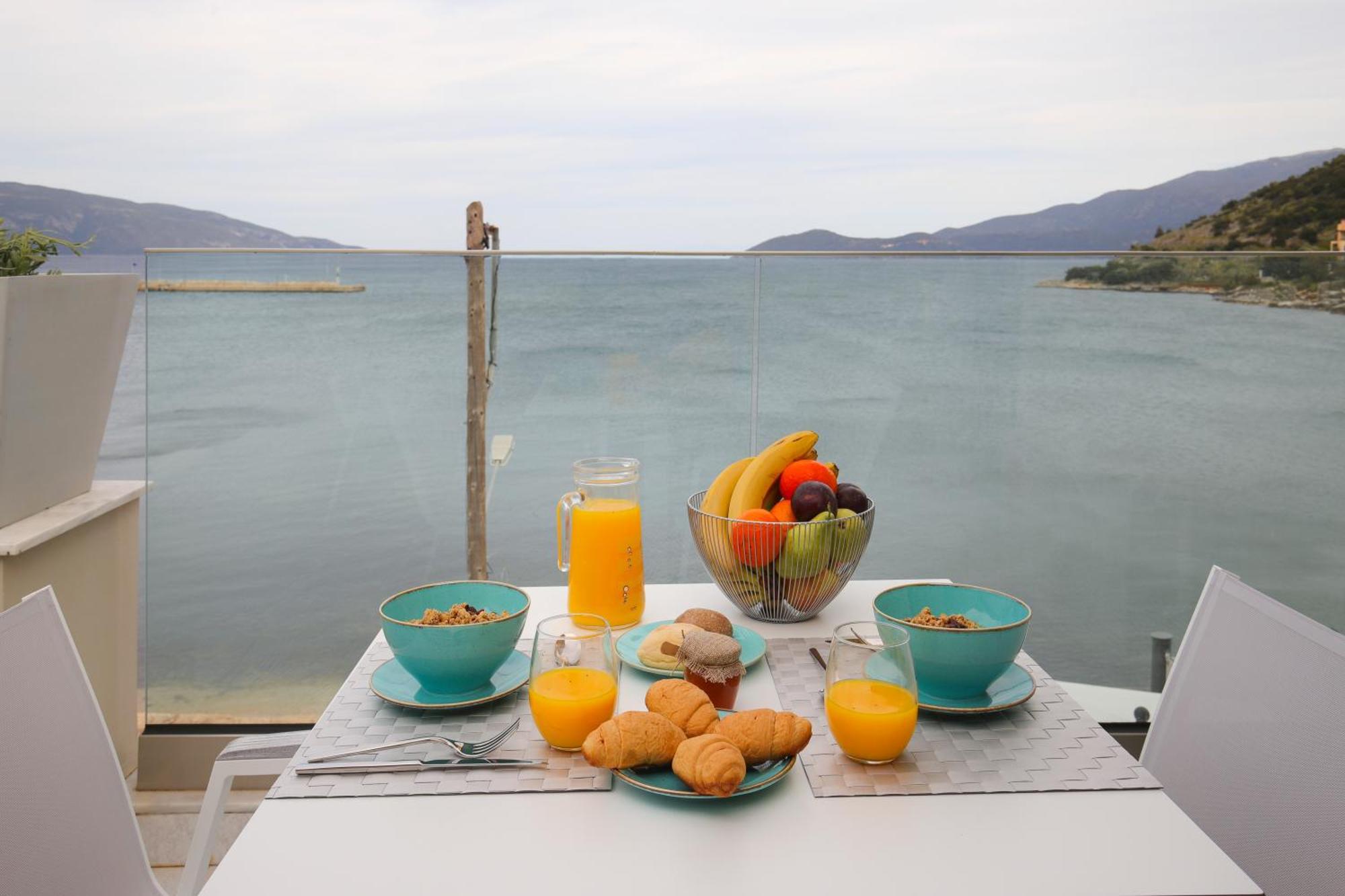 Sunrise Bay Apts Agia Efimia Bilik gambar